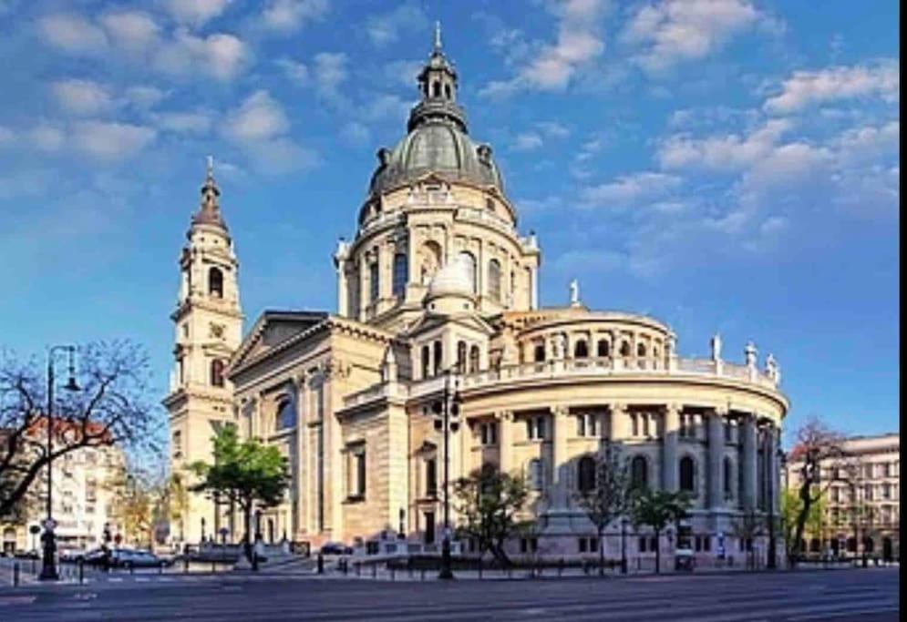 D3 Basilica Luxury Spacious Free Parking For 1 Car Βουδαπέστη Εξωτερικό φωτογραφία