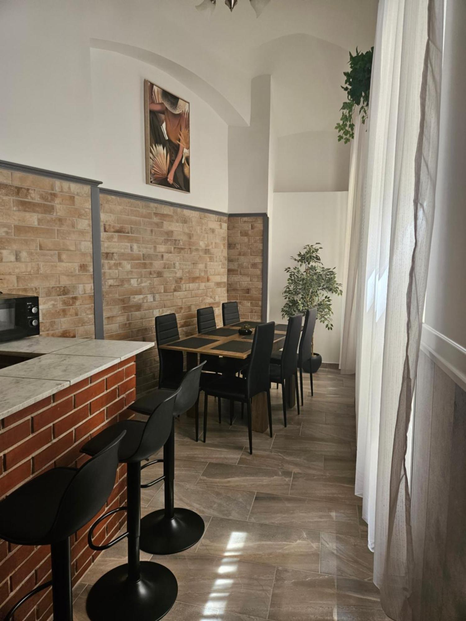 D3 Basilica Luxury Spacious Free Parking For 1 Car Βουδαπέστη Εξωτερικό φωτογραφία